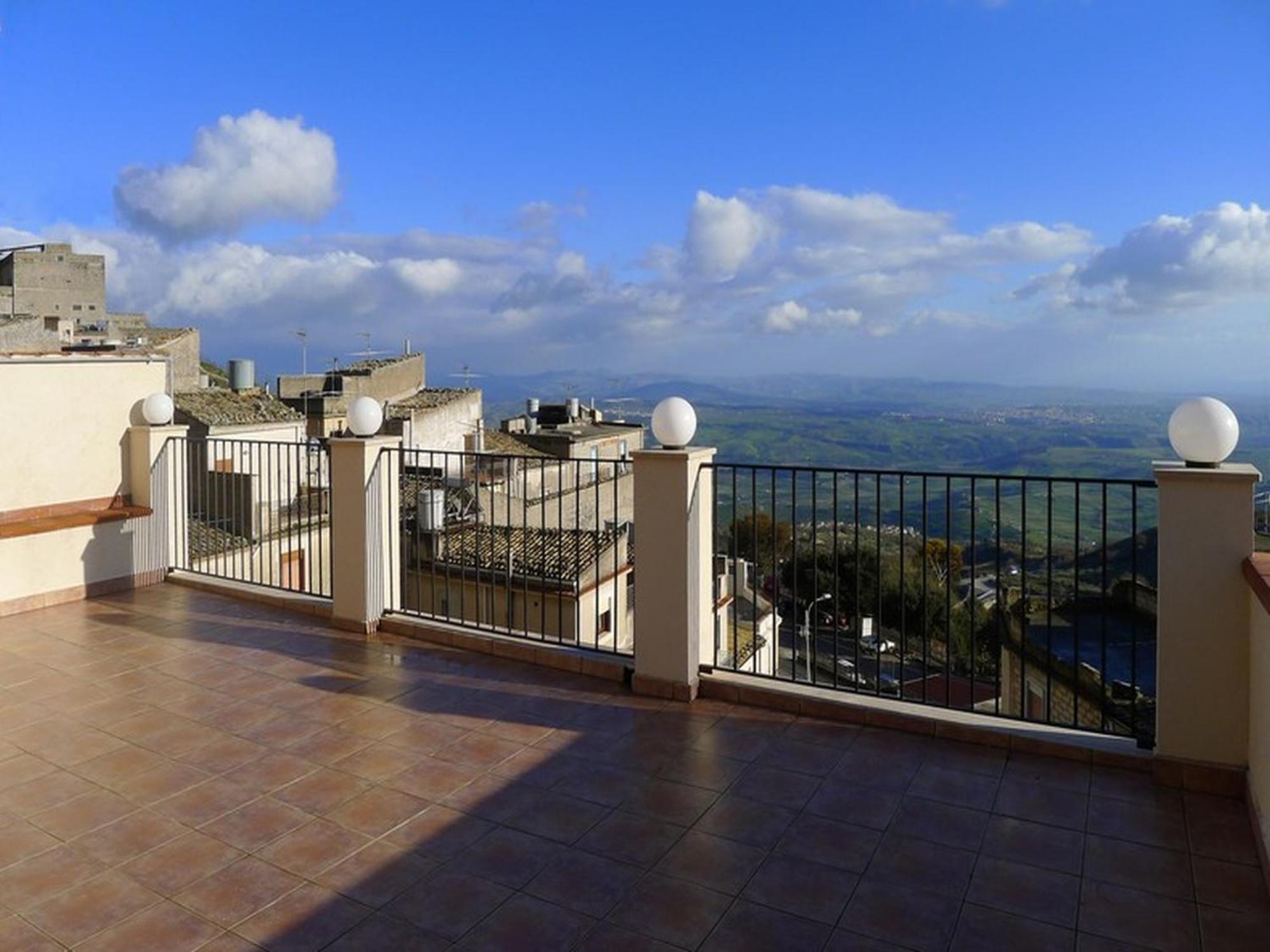 Caltabellotta Bed And Breakfast Sotto Le Stelle المظهر الخارجي الصورة