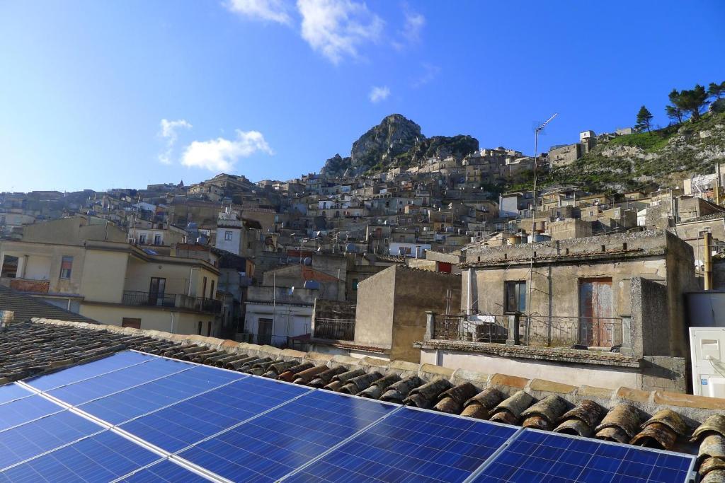 Caltabellotta Bed And Breakfast Sotto Le Stelle المظهر الخارجي الصورة